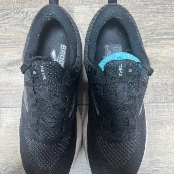 Brooks Revel 5 Black Silver Athletic Shoes Women's Size 8.5 - Picture 2 of 8